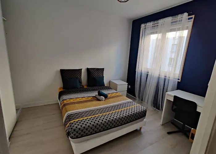 Meuble F4 Centre Proche Gare Sncf, Stade Rugby, Jaude, Apartamento Clermont-Ferrand