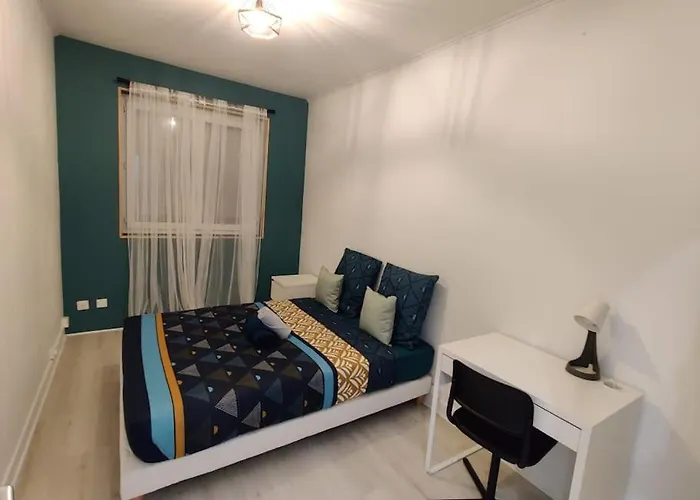 Meuble F4 Centre Proche Gare Sncf, Stade Rugby, Jaude, Apartamento *